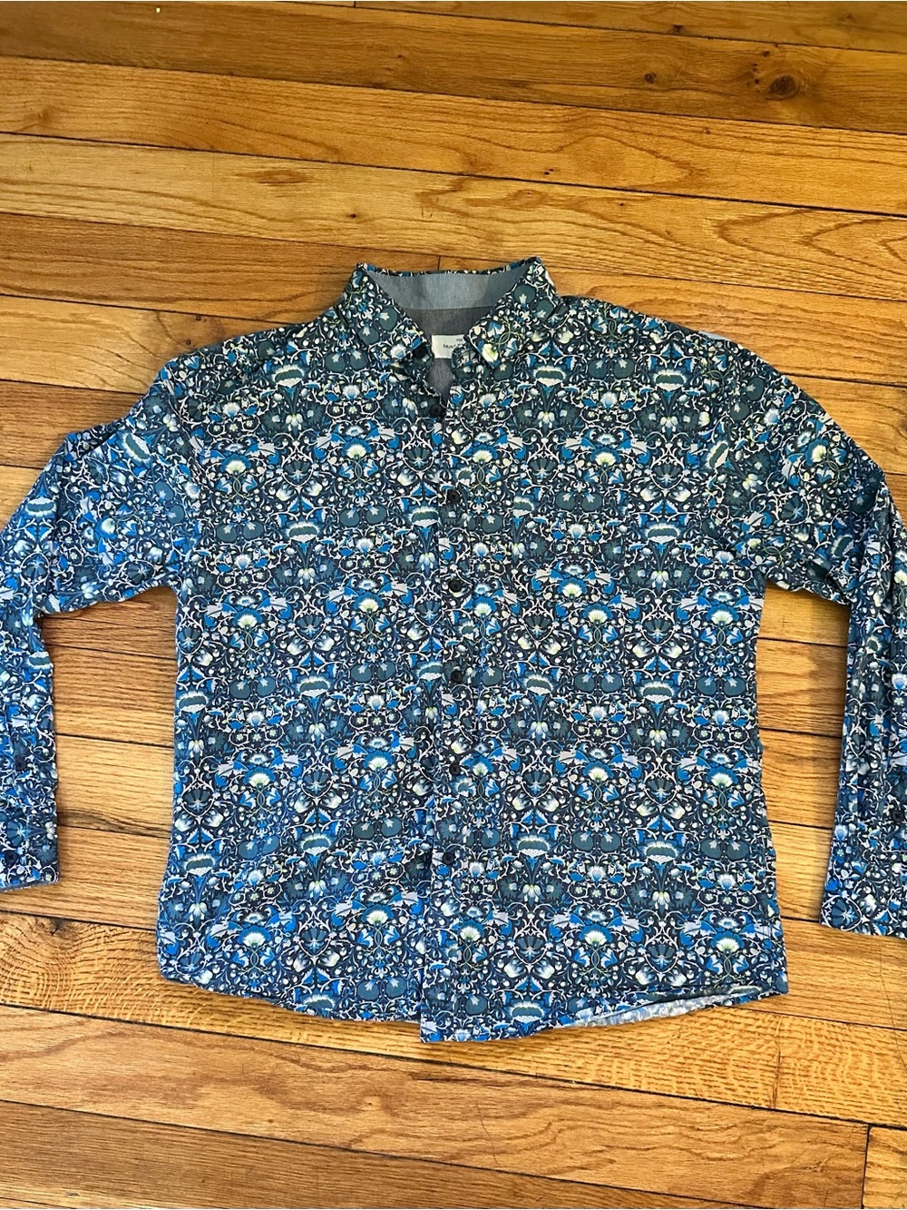 Rue Saint-Patrick Montreal Cotton Floral Print Long Sleeve Button-Up Shirt-L